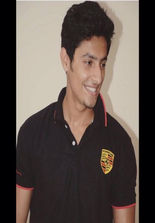 Dr.Mohit Bhola